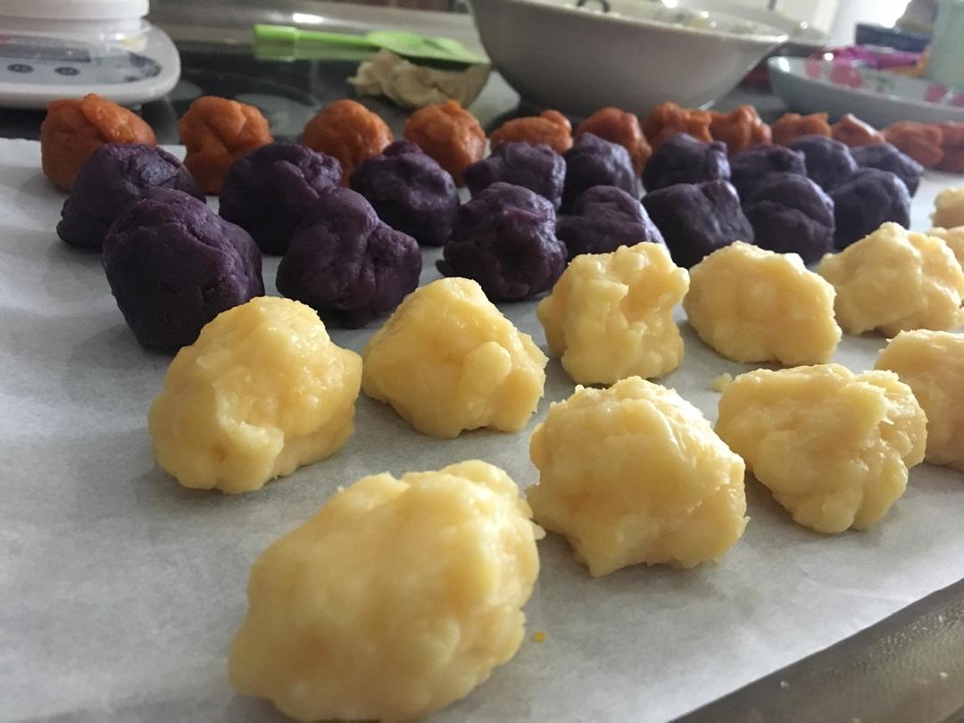 流心奶黄冰皮月饼（内有视频链接）