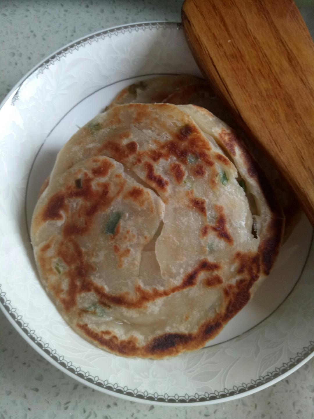 葱油饼（附外酥里嫩的技巧）