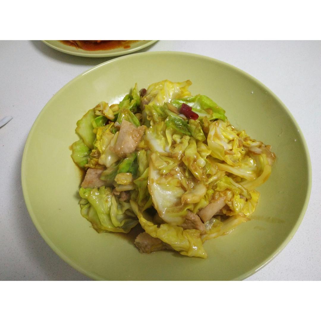 阿婆手撕包菜