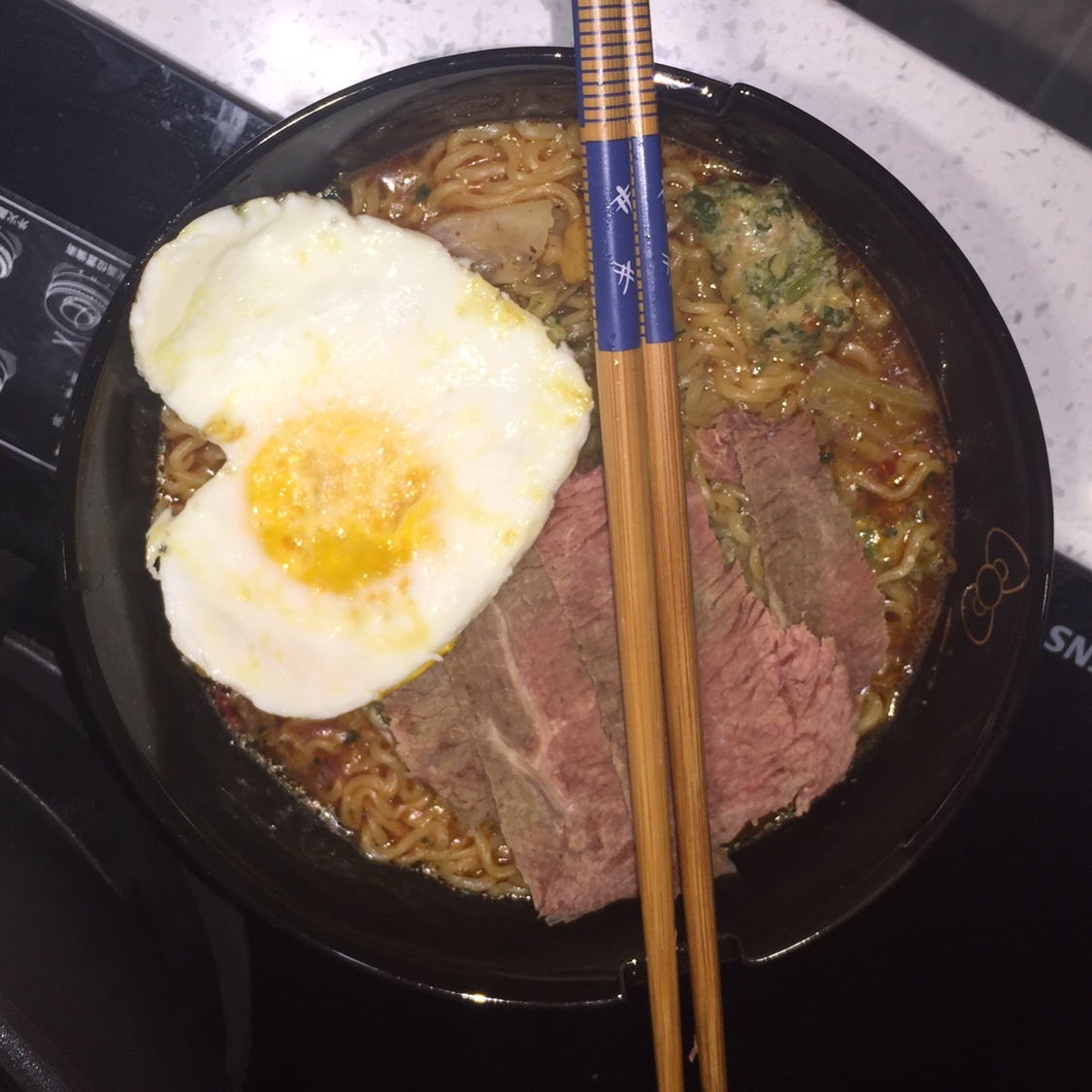 深夜泡面