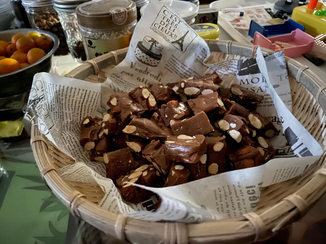 海盐杏仁太妃糖