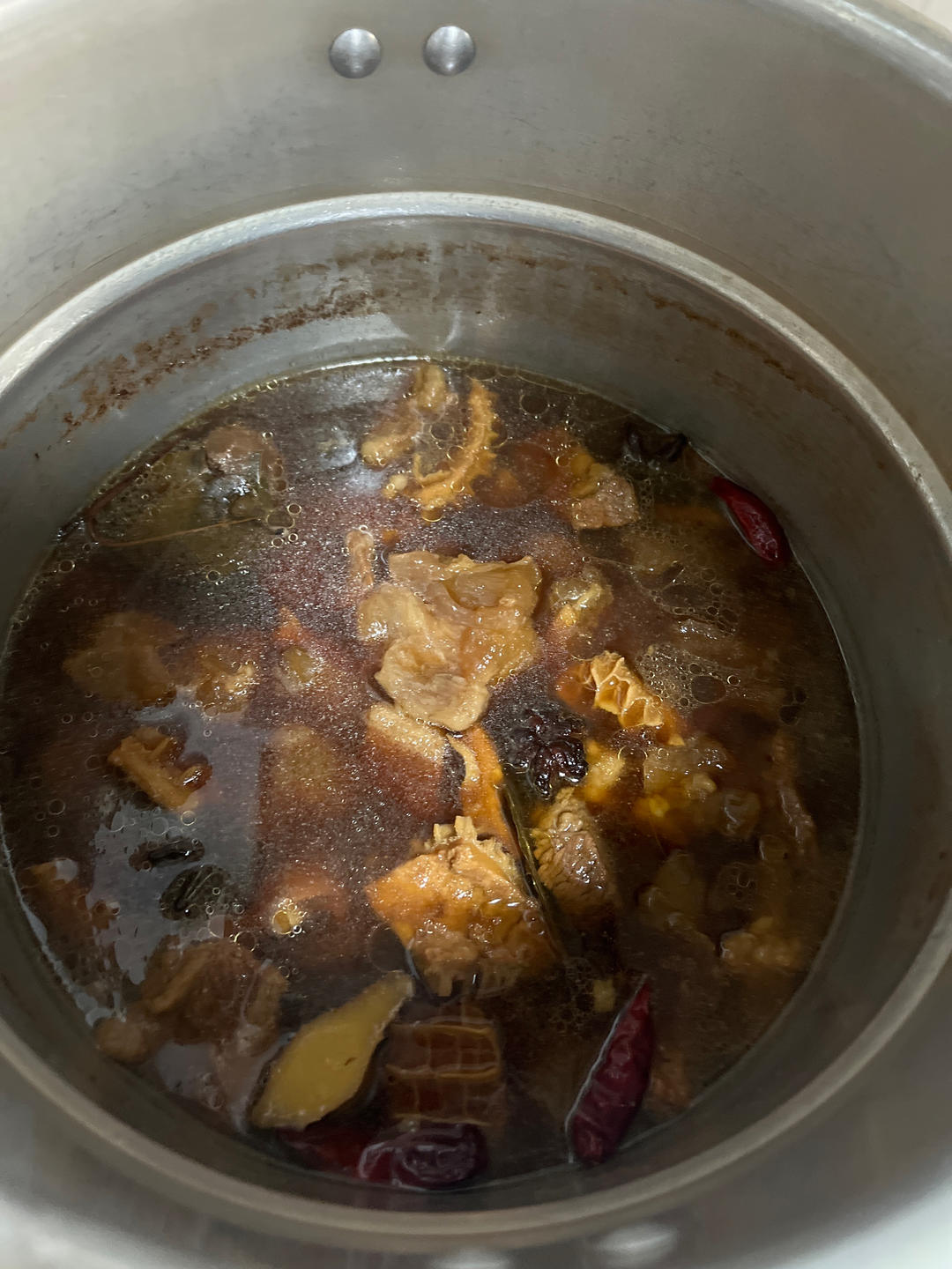 广式萝卜牛杂煲