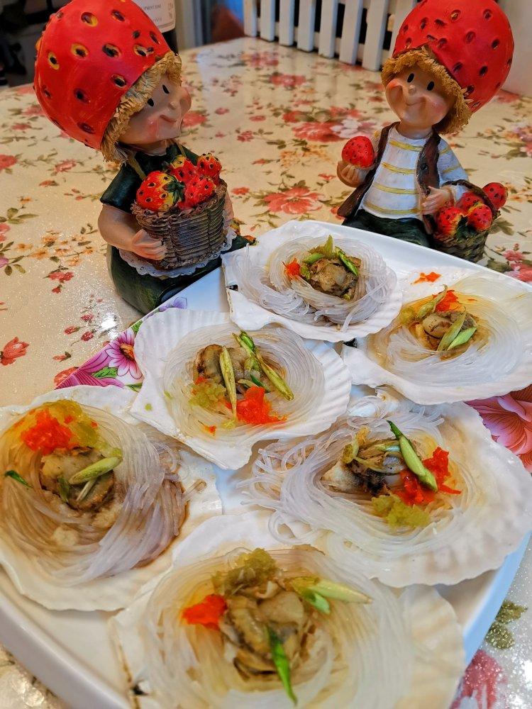 蒜蓉粉丝蒸扇贝