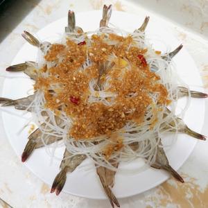蒜蓉粉丝虾的做法 步骤9