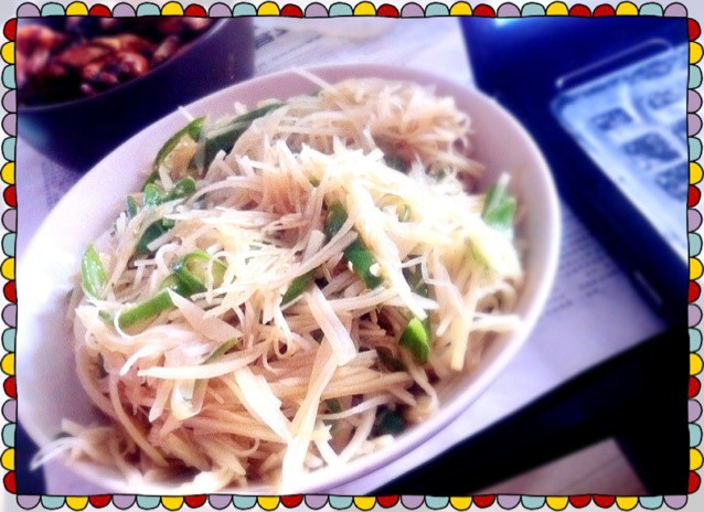 酸辣脆溜土豆丝
