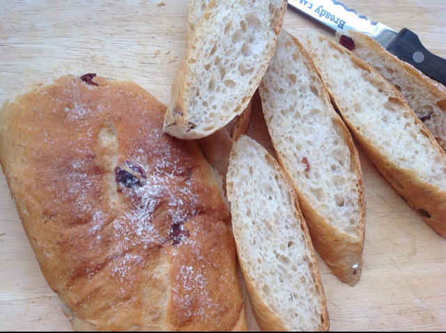 全麦蔓越莓乳酪软欧（附法国老面配方）