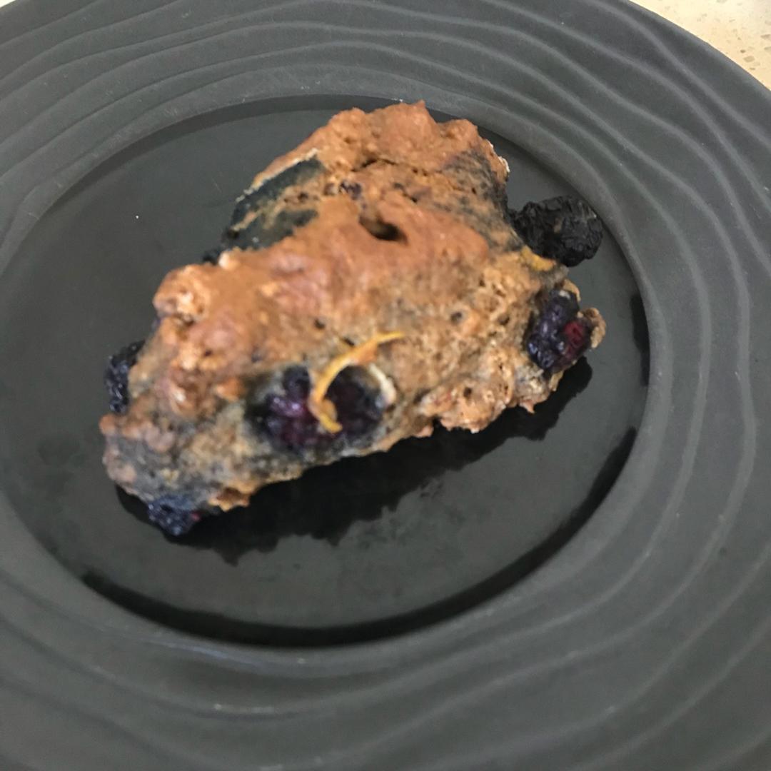 黑莓全麦早餐司康丨健康·烘焙<好好吃饭2>