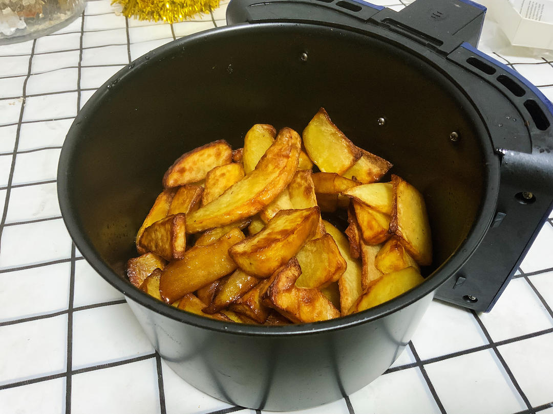 空气炸锅版烤薯角（烤土豆）