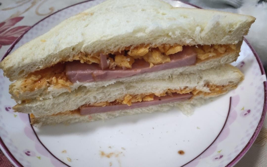 好吃的三明治