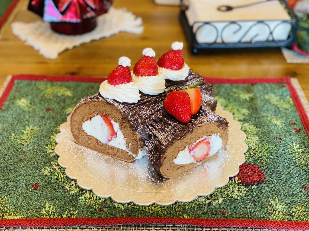 超简单圣诞树根蛋糕卷-超人气菜谱