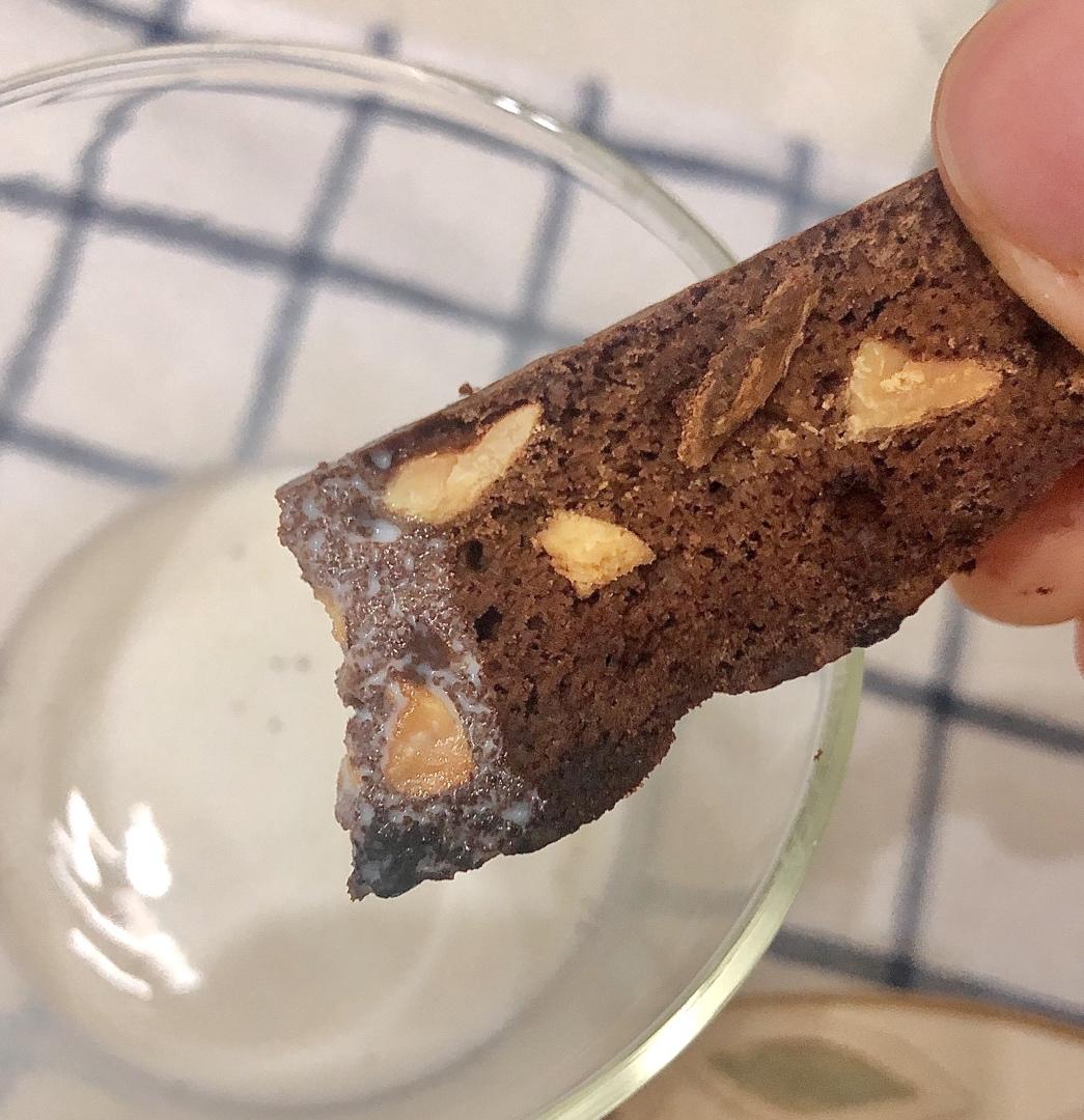 无油杏仁巧克力意式脆饼丨健康·零食（附7个意式脆饼成功要点）