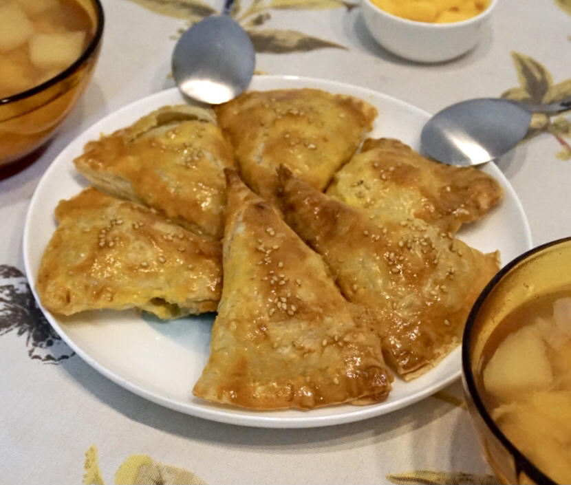 万能的手抓饼系列～芒果派