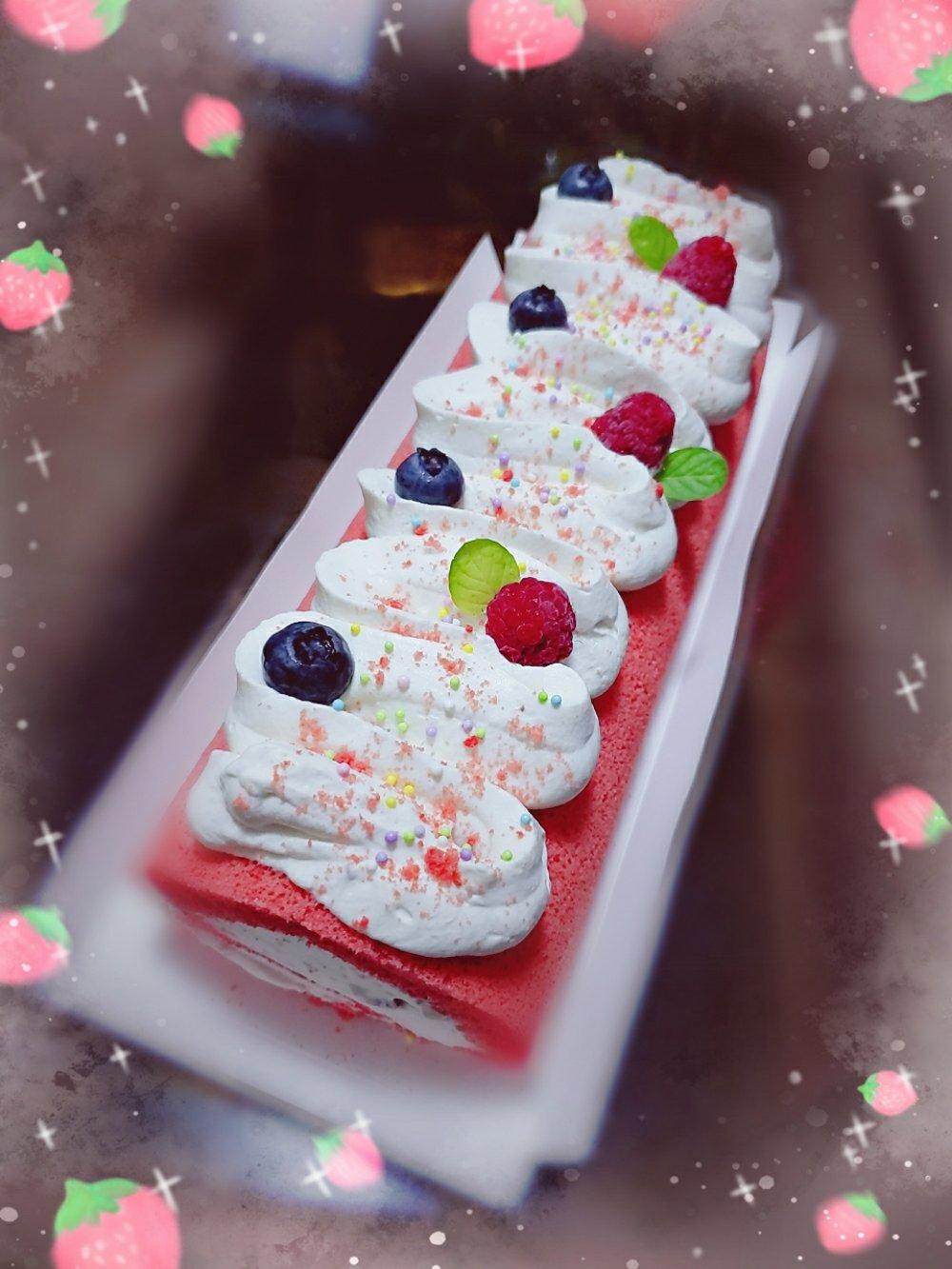 《Tinrry下午茶》教你做基础原味蛋糕卷