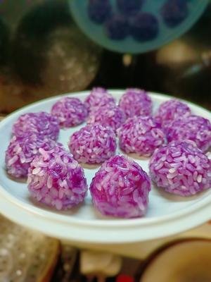 年夜饭必备系列丨高颜值自制紫薯糯米丸子的做法 步骤5