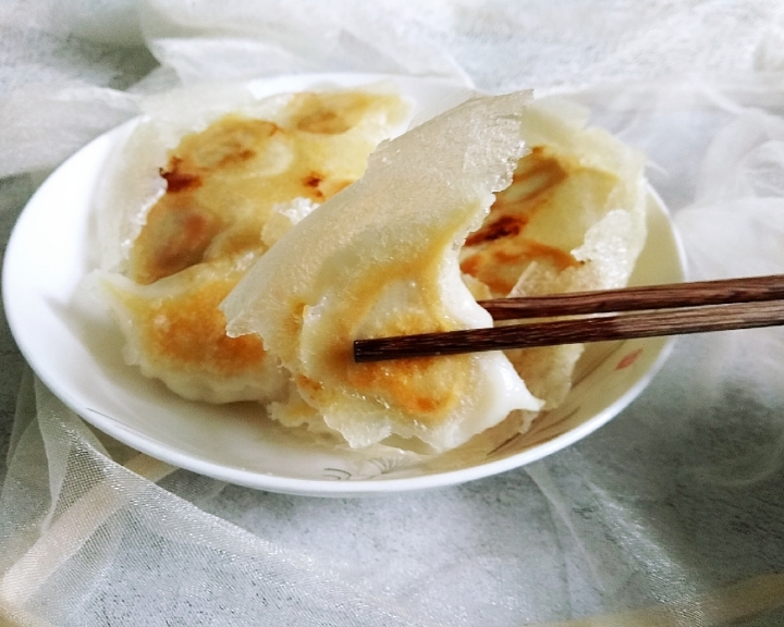 冰花饺子的做法