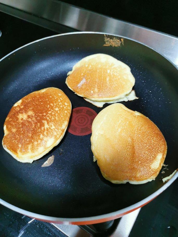 简易舒芙蕾松饼