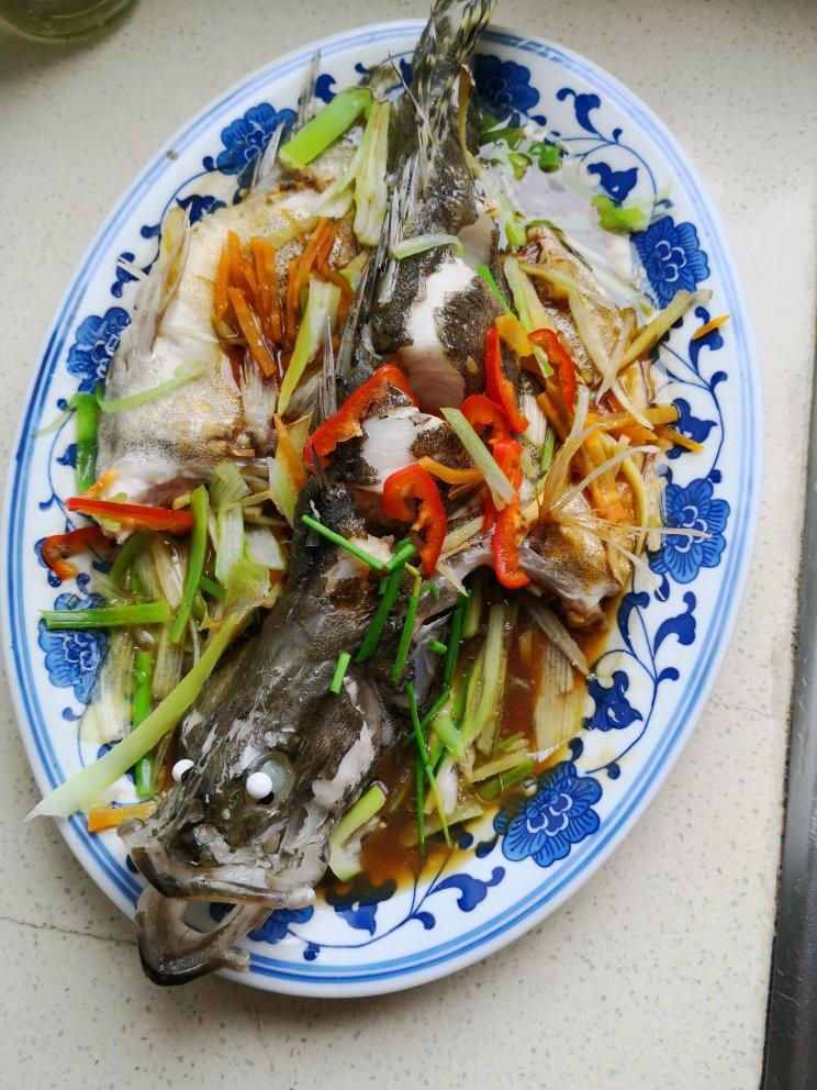 清蒸桂花鱼(鳜鱼)，适合各种清蒸鱼，超级鲜美