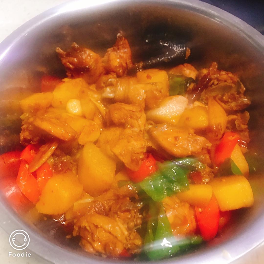 【大盘鸡】拌面最佳搭档，相信每个童鞋都喜欢吃的大盘鸡