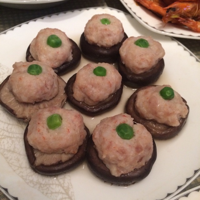 百花酿鲜菇｜一条视频