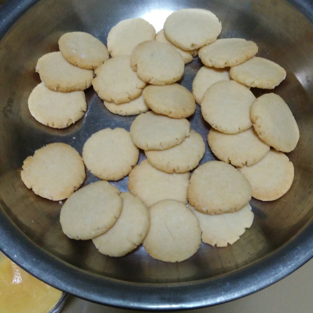 【炼乳脆饼•硬】非常简单的硬饼干