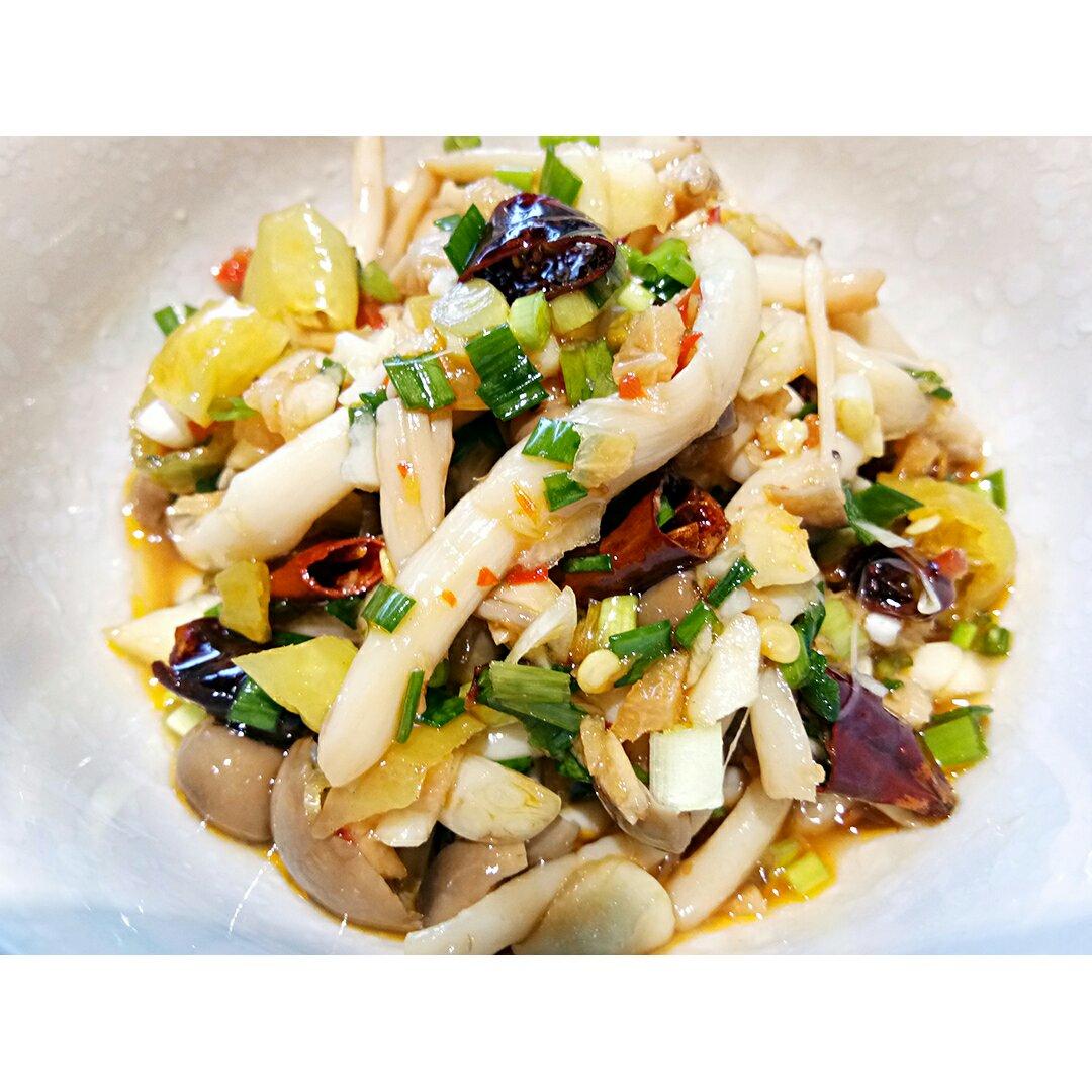 手机用户李大欢欢最爱吃做的凉拌蟹味菇