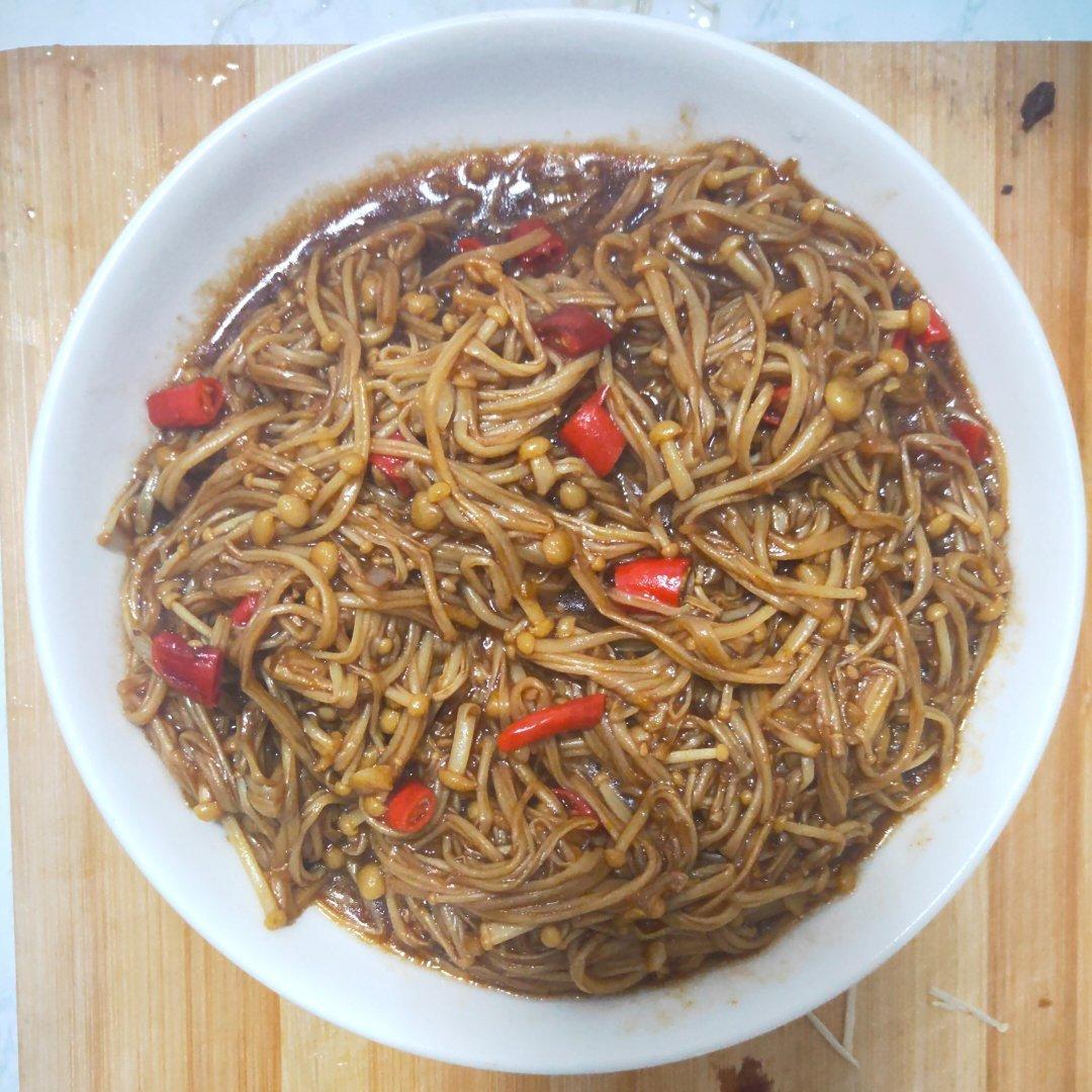 低脂低卡，超级好吃又入味的孜然金针菇