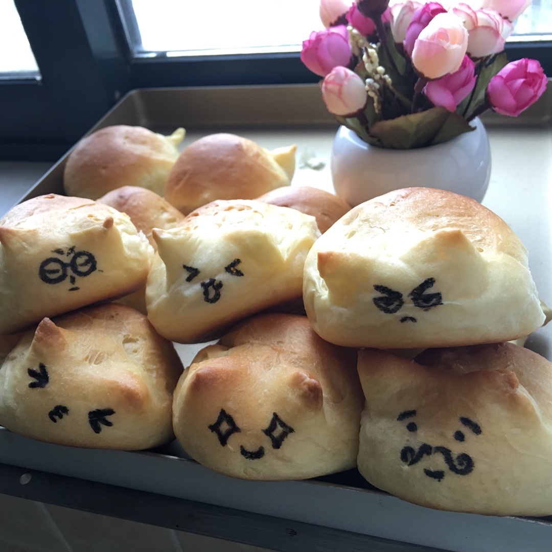 呆萌卡通小餐包