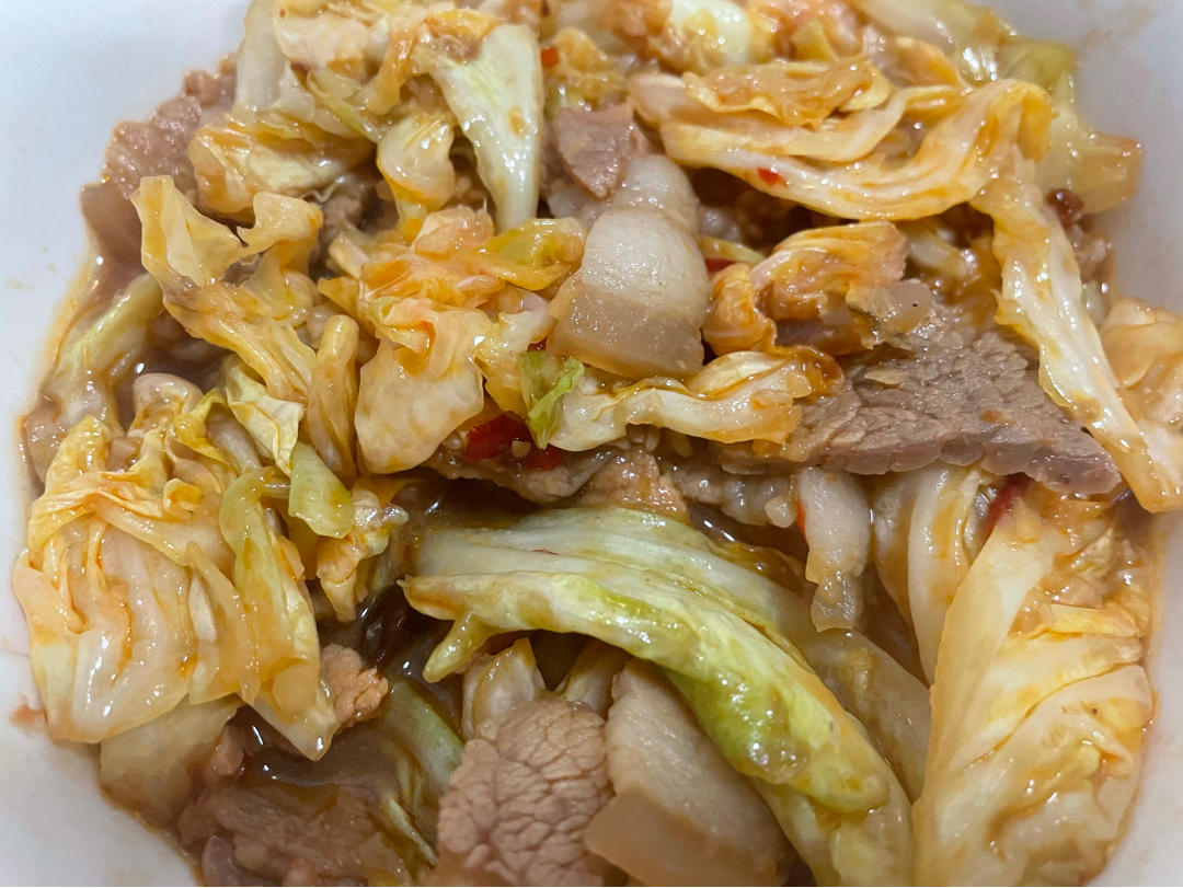 日式味噌五花肉炒卷心菜（超级下饭！好吃到哭！）