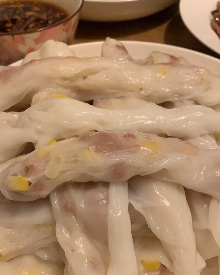 猪肉玉米肠粉