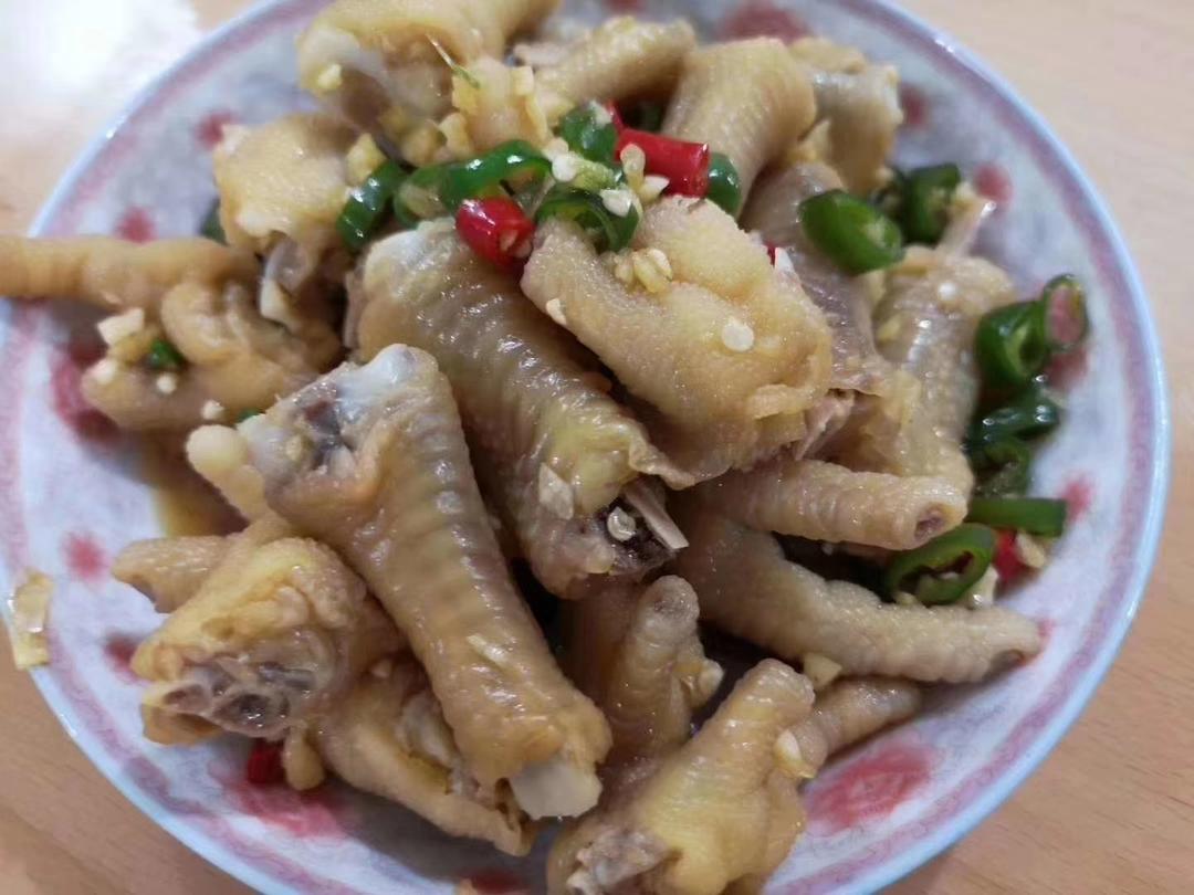 香辣蒜香凉拌爽脆鸡脚