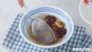 简单好味一锅焖【家常豆腐煲】，热乎又下饭！的做法 步骤2