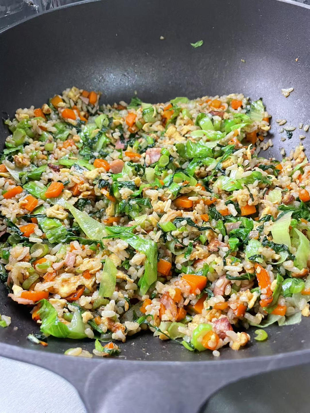 菜蔬蛋炒饭 宇宙无敌好吃‼️