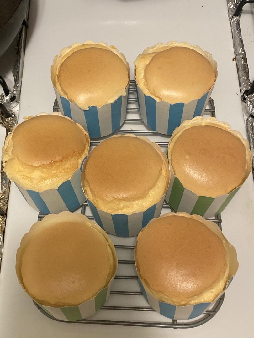 炼乳纸杯蛋糕