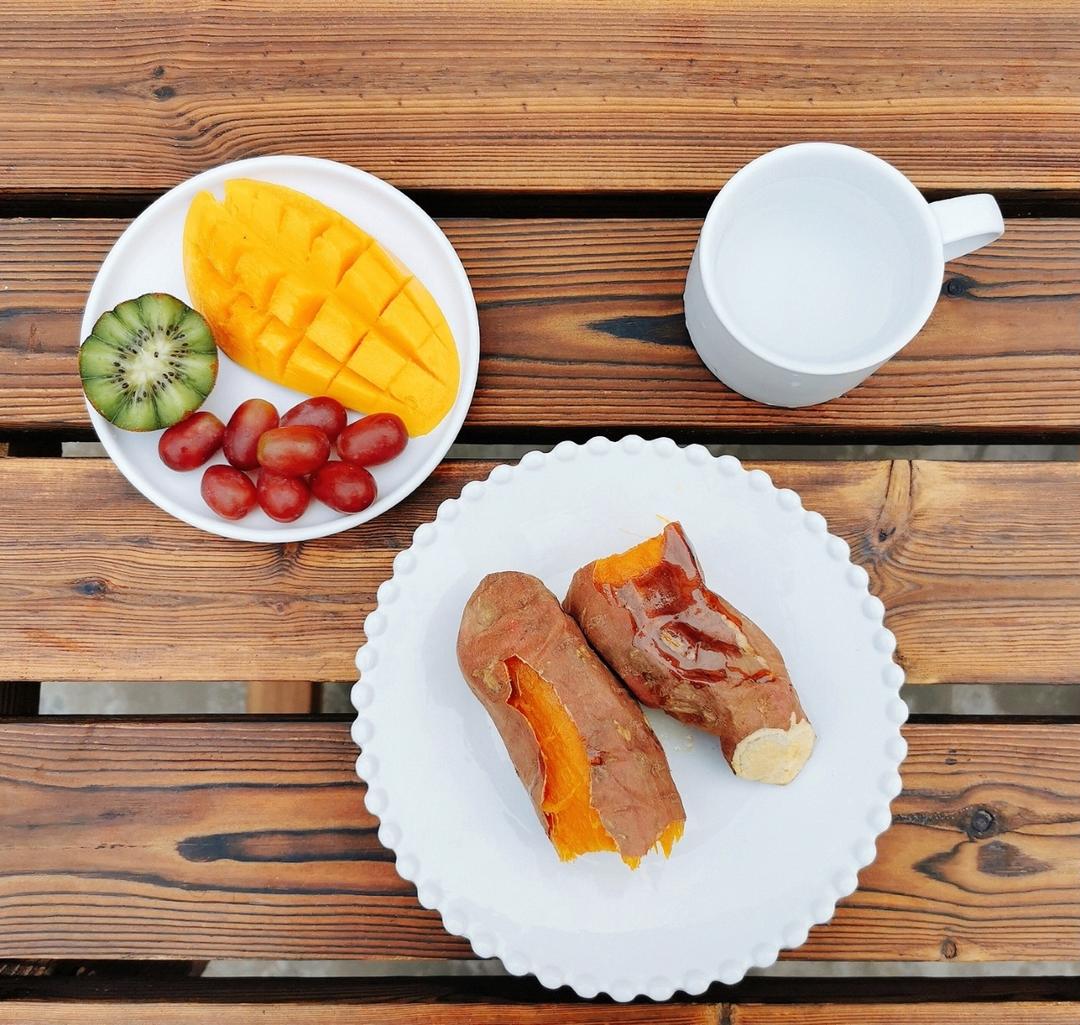 小Y的上学早餐记