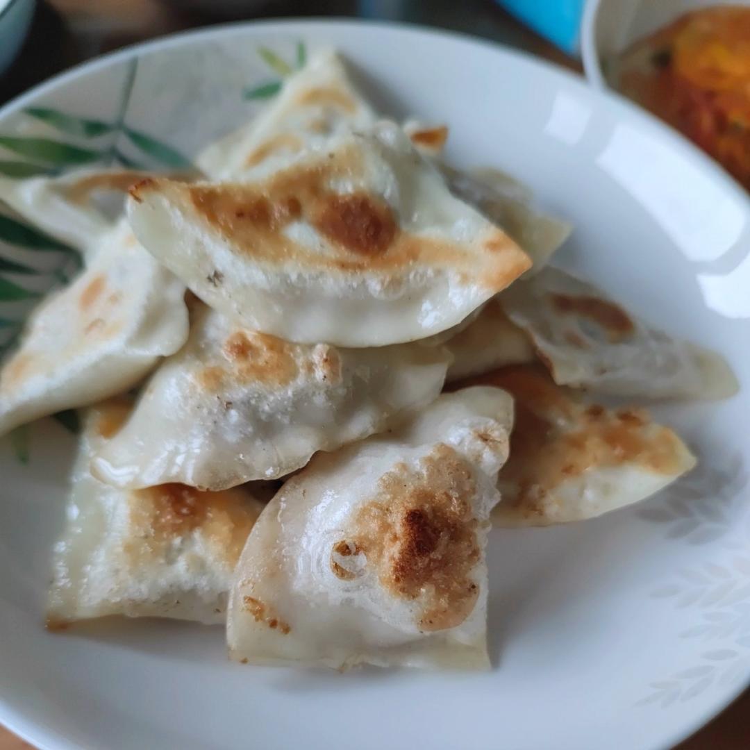 迷你韭菜盒【宝宝辅食】