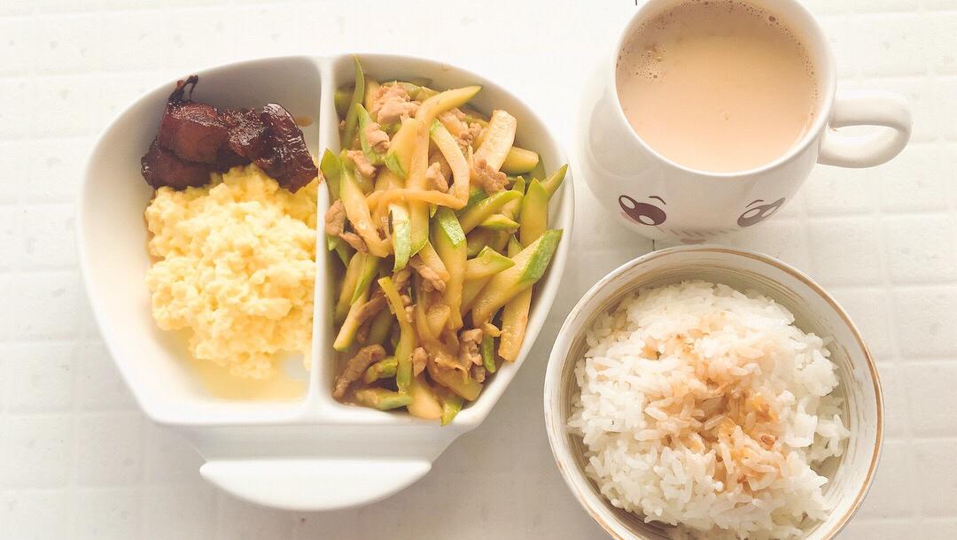 美式炒蛋 scrambled eggs