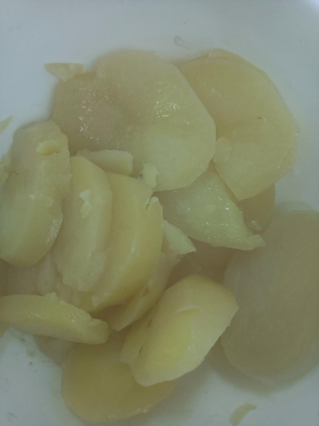 番茄豆腐炖小黄鱼【2月北鼎蒸炖锅食谱】