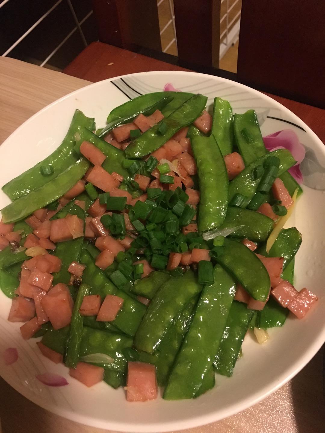 荷兰豆炒火腿