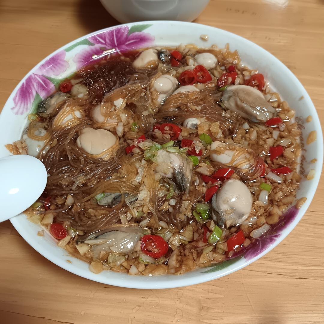 蒜蓉粉丝蒸生蚝