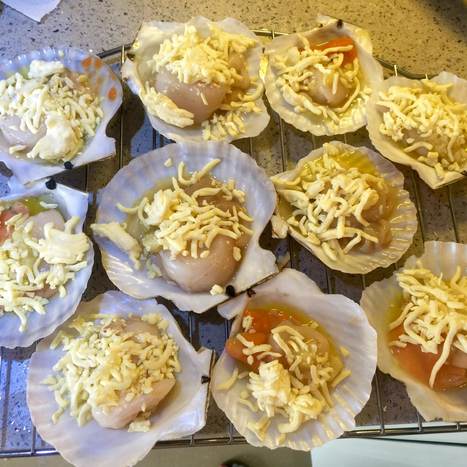 芝士蒜茸焗扇贝