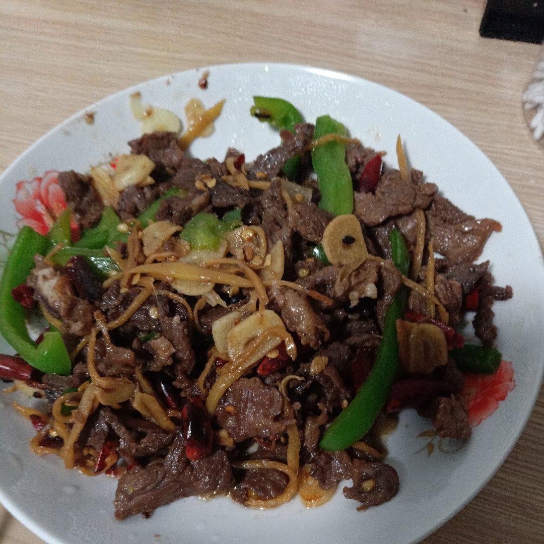 小炒牛肉