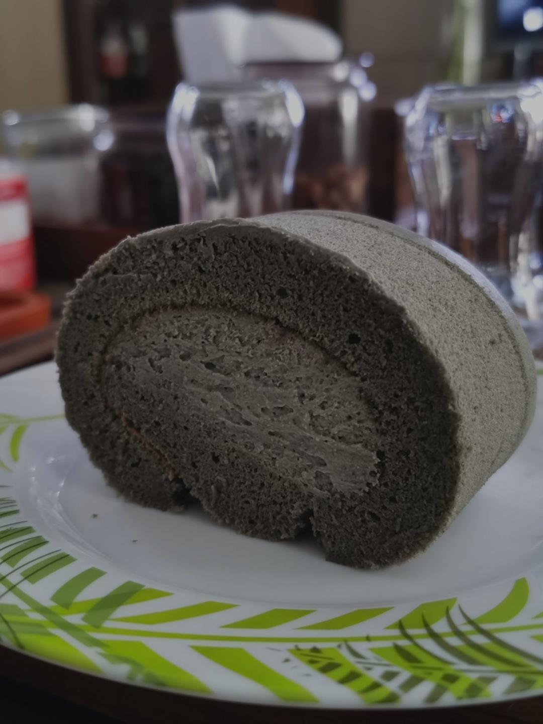 黑芝麻蛋糕卷