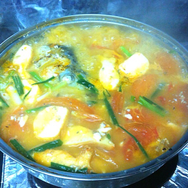 番茄薯仔魚湯