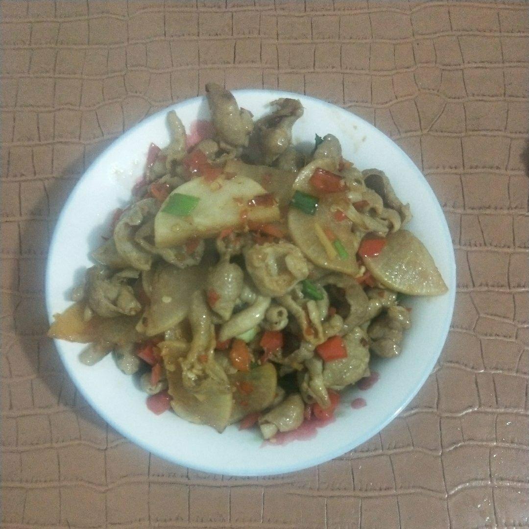 酸辣肥肠