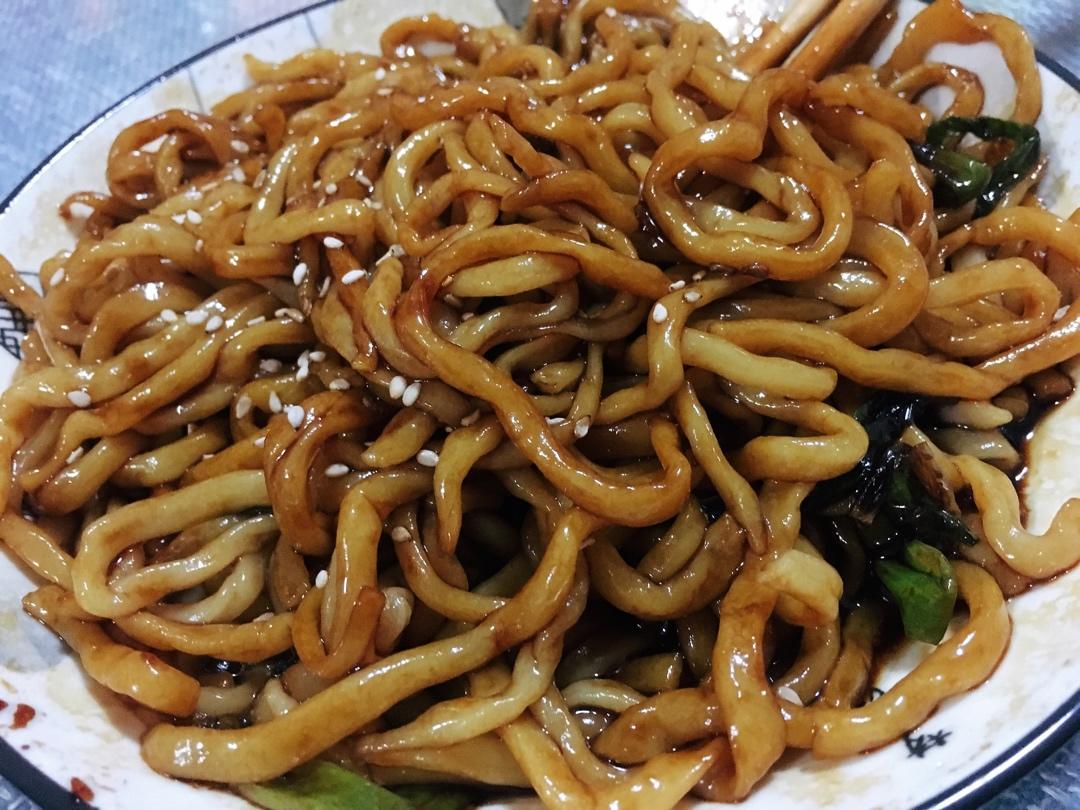 葱油拌面Spring Onion Noodles