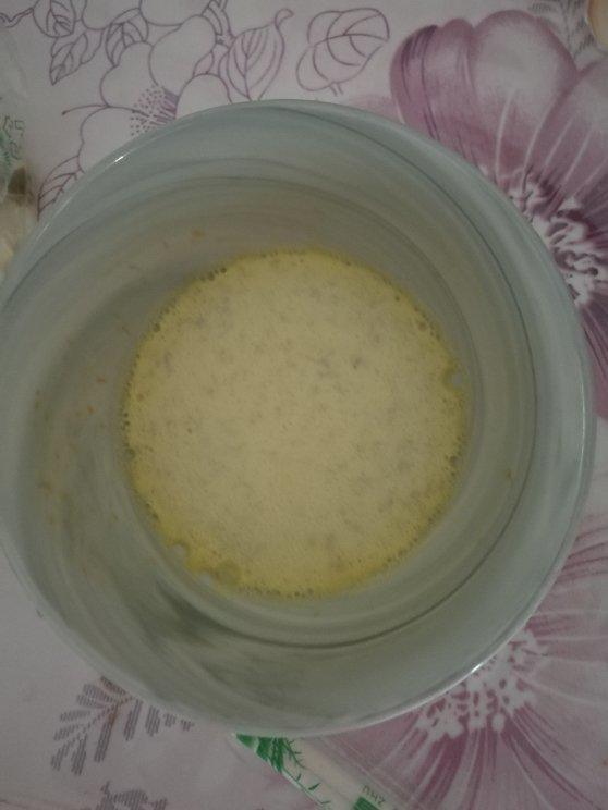 7个月宝宝辅食“蛋黄羹”如布丁一样嫩滑无比