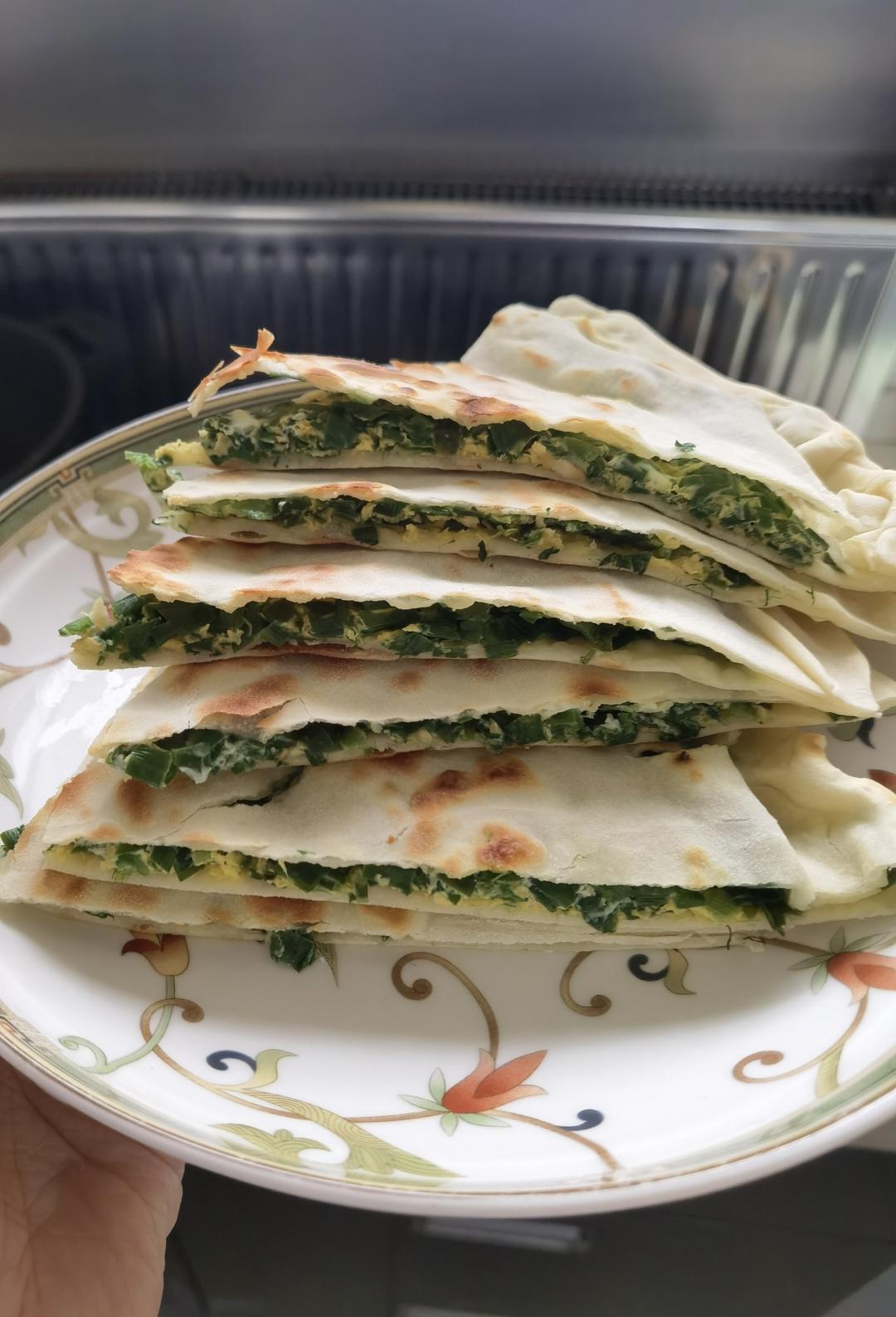 方便好吃到尖叫的大韭菜饼（比其他韭菜盒子都好吃）