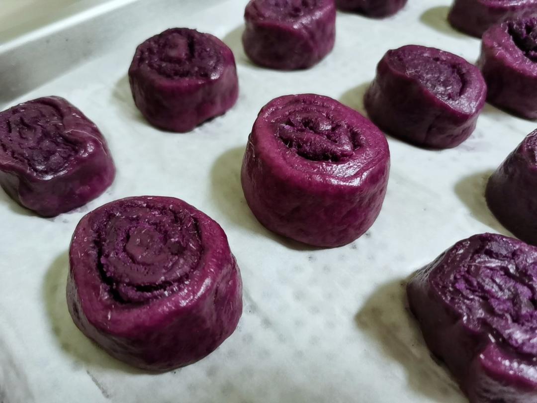 椰香紫薯馒头卷