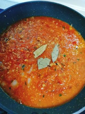 超正宗的番茄肉酱意面的做法 步骤2