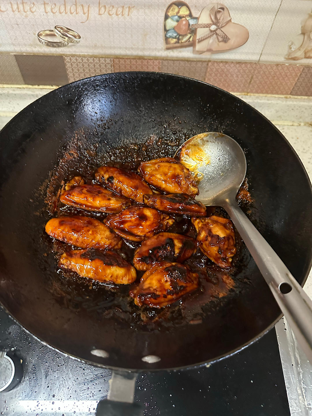 好吃到舔手指的红烧鸡翅😋孩子的最爱❤️